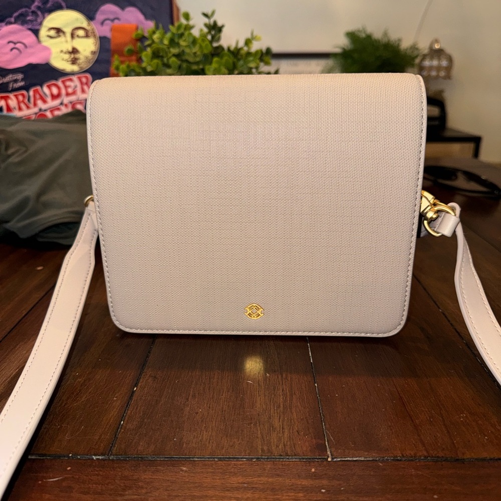 Dagne Dover Epic Crossbody